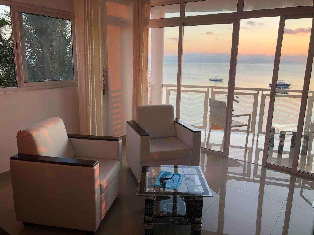 Diamond Plaza Hotel Grand Anse  Eksteriør billede